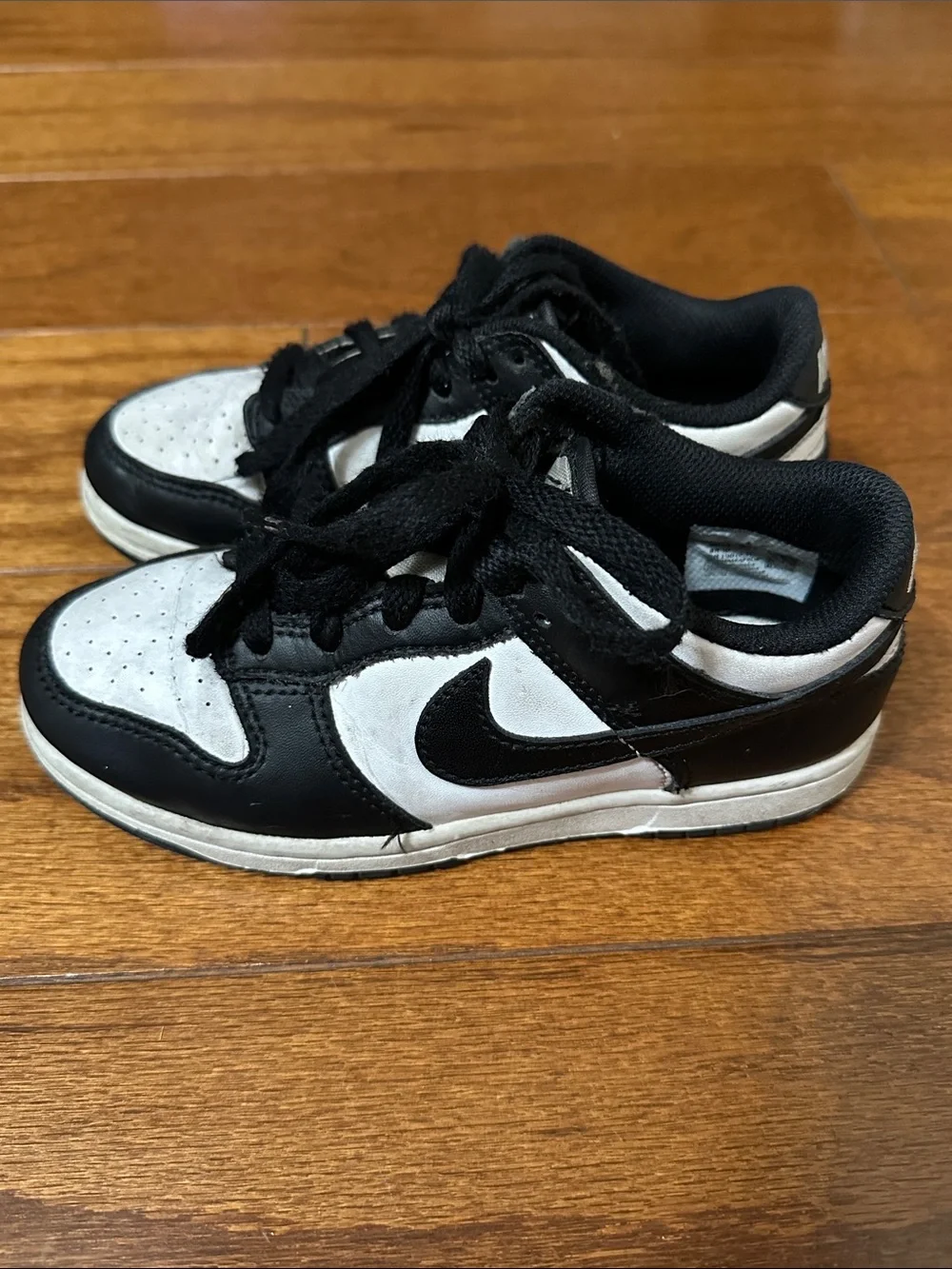 Nike Dunk Low “Panda” sneakers-size 13
